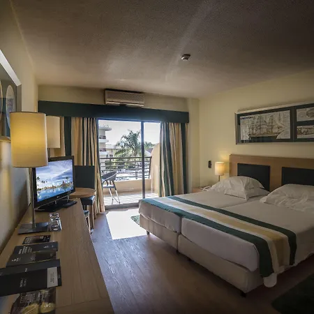 Gale Marina Hotel 4*