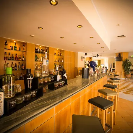 Hotel Gale Marina 4*