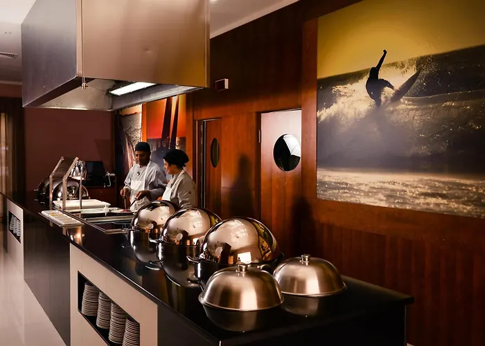 Gale Marina Hotel 4*