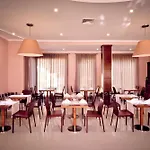Hotel Gale Marina